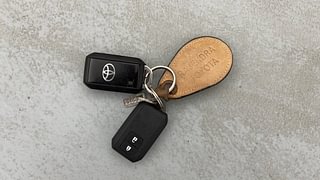 Used 2022 Toyota Glanza V AMT Petrol Automatic extra CAR KEY VIEW