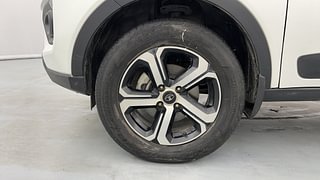 Used 2022 Tata Nexon XZ Plus (O) Petrol Manual tyres LEFT FRONT TYRE RIM VIEW