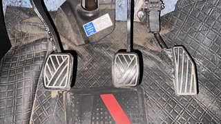 Used 2019 Maruti Suzuki Swift [2017-2021] VXi Petrol Manual interior PEDALS VIEW