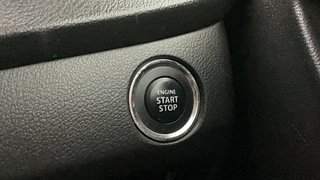 Used 2019 maruti-suzuki Baleno Alpha CVT Petrol Petrol Automatic top_features Keyless start