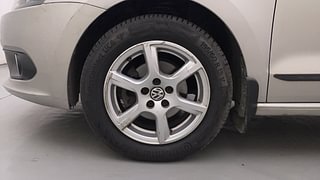 Used 2013 volkswagen Vento 1.6L Highline Diesel Diesel Manual tyres LEFT FRONT TYRE RIM VIEW