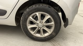 Used 2017 Hyundai Grand i10 [2013-2017] Asta (O) AT 1.2 kappa VTVT Petrol Automatic tyres LEFT REAR TYRE RIM VIEW