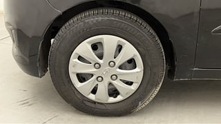 Used 2012 Hyundai i10 [2010-2016] Sportz 1.2 Petrol Petrol Manual tyres LEFT FRONT TYRE RIM VIEW