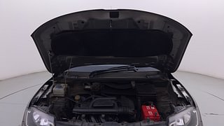 Used 2016 Renault Kwid [2015-2019] RXT Petrol Manual engine ENGINE & BONNET OPEN FRONT VIEW