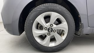Used 2019 Hyundai Xcent [2017-2019] SX Diesel Diesel Manual tyres LEFT FRONT TYRE RIM VIEW
