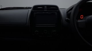 Used 2016 Renault Kwid [2015-2019] RXT Petrol Manual interior MUSIC SYSTEM & AC CONTROL VIEW