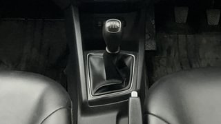 Used 2017 Hyundai Elite i20 [2014-2018] Sportz 1.2 Petrol Manual interior GEAR  KNOB VIEW