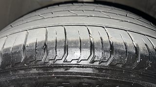 Used 2020 Hyundai New i20 Asta (O) 1.2 MT Petrol Manual tyres LEFT FRONT TYRE TREAD VIEW