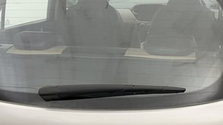 Used 2017 Hyundai Grand i10 [2013-2017] Asta (O) AT 1.2 kappa VTVT Petrol Automatic top_features Rear wiper