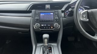 Used 2020 Honda Civic [2019-2021] V CVT Petrol Petrol Automatic interior MUSIC SYSTEM & AC CONTROL VIEW