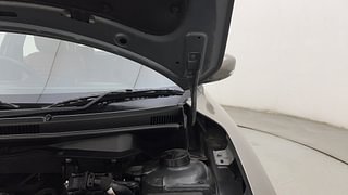 Used 2019 Maruti Suzuki Swift [2017-2021] VXi Petrol Manual engine ENGINE LEFT SIDE HINGE & APRON VIEW