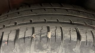 Used 2017 Hyundai Elite i20 [2014-2018] Sportz 1.2 Petrol Manual tyres LEFT REAR TYRE TREAD VIEW