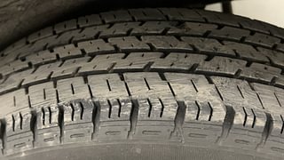 Used 2014 Maruti Suzuki Stingray [2013-2019] VXi Petrol Manual tyres LEFT REAR TYRE TREAD VIEW
