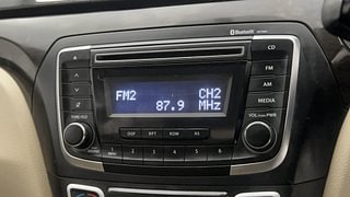 Used 2015 Maruti Suzuki Ciaz [2014-2017] ZXi AT Petrol Automatic top_features Integrated (in-dash) music system
