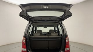 Used 2016 Maruti Suzuki Wagon R 1.0 [2015-2019] VXI AMT Petrol Automatic interior DICKY DOOR OPEN VIEW
