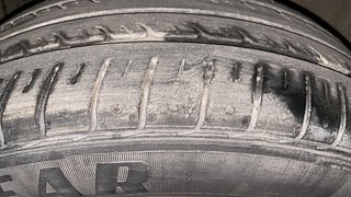 Used 2013 Volkswagen Polo [2010-2014] Highline1.2L (P) Petrol Manual tyres LEFT FRONT TYRE TREAD VIEW