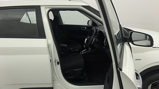 Used 2022 Hyundai Venue [2019-2022] SX Plus 1.0 Turbo DCT Petrol Automatic interior RIGHT SIDE FRONT DOOR CABIN VIEW