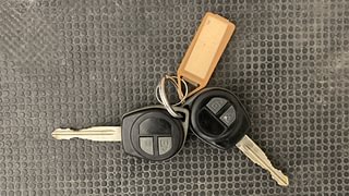 Used 2014 Maruti Suzuki Stingray [2013-2019] VXi Petrol Manual extra CAR KEY VIEW