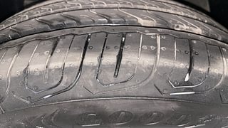Used 2015 Tata Zest [2014-2019] XMA Diesel Diesel Automatic tyres LEFT FRONT TYRE TREAD VIEW
