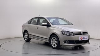 Used 2013 volkswagen Vento 1.6L Highline Diesel Diesel Manual exterior RIGHT FRONT CORNER VIEW