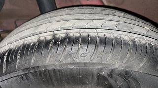 Used 2022 Hyundai Venue S (O) 1.0 Turbo iMT Petrol Manual tyres RIGHT REAR TYRE TREAD VIEW