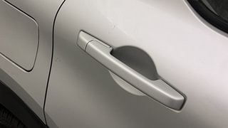 Used 2021 Renault Triber RXL Petrol Manual dents MINOR SCRATCH