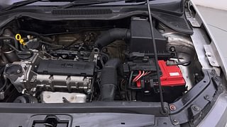 Used 2015 Volkswagen Polo [2015-2019] Highline1.2L (P) Petrol Manual engine ENGINE LEFT SIDE VIEW