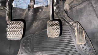 Used 2018 Maruti Suzuki Alto 800 VXi Petrol Manual interior PEDALS VIEW
