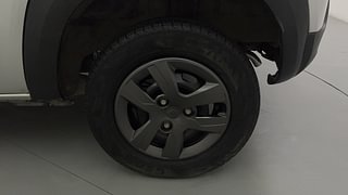 Used 2018 Renault Kwid [2015-2019] 1.0 RXT AMT Opt Petrol Automatic tyres LEFT REAR TYRE RIM VIEW