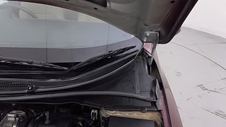 Used 2015 Honda City [2014-2017] V Petrol Manual engine ENGINE LEFT SIDE HINGE & APRON VIEW
