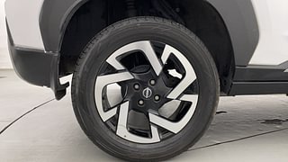 Used 2023 Nissan Magnite XV Premium Petrol Manual tyres RIGHT REAR TYRE RIM VIEW