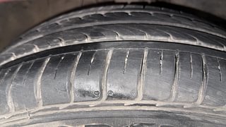 Used 2015 Honda City [2014-2017] V Petrol Manual tyres RIGHT FRONT TYRE TREAD VIEW