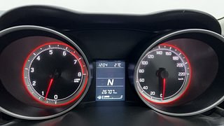 Used 2018 Maruti Suzuki Swift [2017-2021] VXI AMT Petrol Automatic interior CLUSTERMETER VIEW