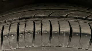 Used 2012 Hyundai i10 [2010-2016] Sportz 1.2 Petrol Petrol Manual tyres RIGHT REAR TYRE TREAD VIEW