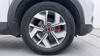 Used 2021 Kia Sonet GTX Plus 1.5 AT Diesel Automatic tyres RIGHT FRONT TYRE RIM VIEW
