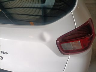Used 2020 Renault Kwid 1.0L RXT(O) AMT Petrol Automatic dents MINOR DENT