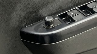 Used 2014 Maruti Suzuki Stingray [2013-2019] VXi Petrol Manual top_features Adjustable ORVM