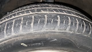 Used 2018 Maruti Suzuki Swift [2017-2021] VXI AMT Petrol Automatic tyres LEFT FRONT TYRE TREAD VIEW