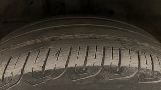 Used 2014 Honda City V Petrol Manual tyres LEFT FRONT TYRE TREAD VIEW