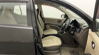 Used 2012 Hyundai i10 [2010-2016] Sportz 1.2 Petrol Petrol Manual interior RIGHT SIDE FRONT DOOR CABIN VIEW