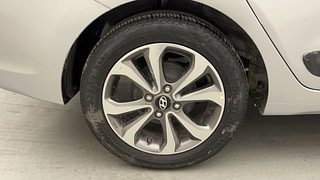 Used 2016 Hyundai Xcent [2014-2017] SX AT (O) Petrol Petrol Automatic tyres RIGHT REAR TYRE RIM VIEW