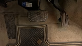 Used 2017 Maruti Suzuki Ciaz [2014-2017] ZXi AT Petrol Automatic interior PEDALS VIEW