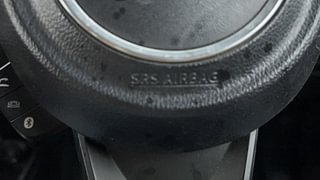 Used 2019 Maruti Suzuki Swift [2017-2021] VXi Petrol Manual top_features Airbags