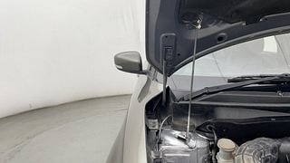 Used 2022 Maruti Suzuki Swift ZXI Plus Petrol Manual engine ENGINE RIGHT SIDE HINGE & APRON VIEW
