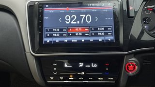 Used 2018 Honda City [2017-2020] VX CVT Petrol Automatic interior MUSIC SYSTEM & AC CONTROL VIEW