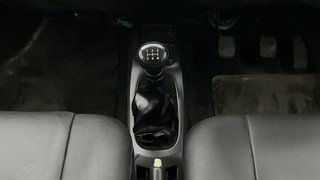 Used 2014 Maruti Suzuki Stingray [2013-2019] VXi Petrol Manual interior GEAR  KNOB VIEW