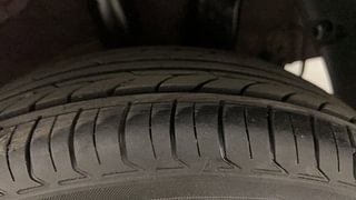 Used 2015 Hyundai Grand i10 [2013-2017] Sportz 1.2 Kappa VTVT Petrol Manual tyres LEFT REAR TYRE TREAD VIEW