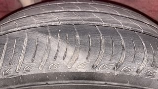 Used 2016 Honda Brio [2011-2016] VX MT Petrol Manual tyres RIGHT REAR TYRE TREAD VIEW