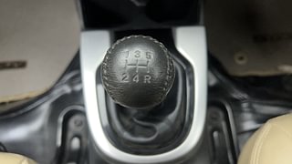 Used 2018 honda Jazz V Petrol Manual interior GEAR  KNOB VIEW