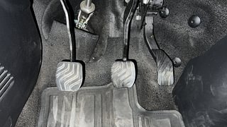 Used 2022 Nissan Magnite XV Executive Petrol Manual interior PEDALS VIEW